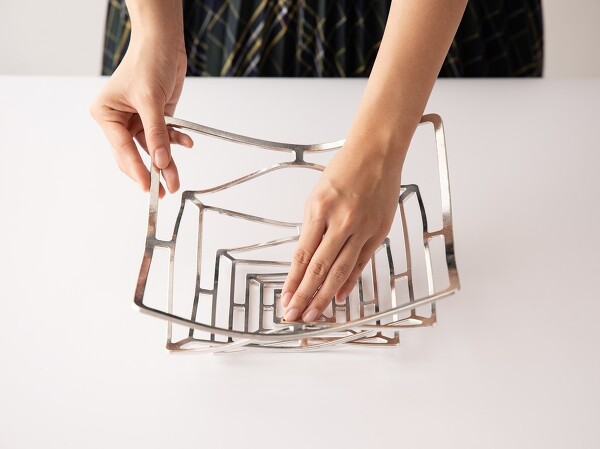 【伝統を、世界へ。】 心斎橋で“語学力”が活きる接客を・・・